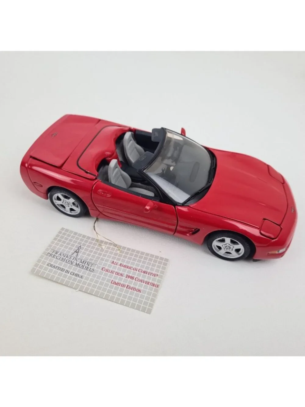 Franklin Mint 1:24 Diecast The Limited Edition All American Corvette #0065